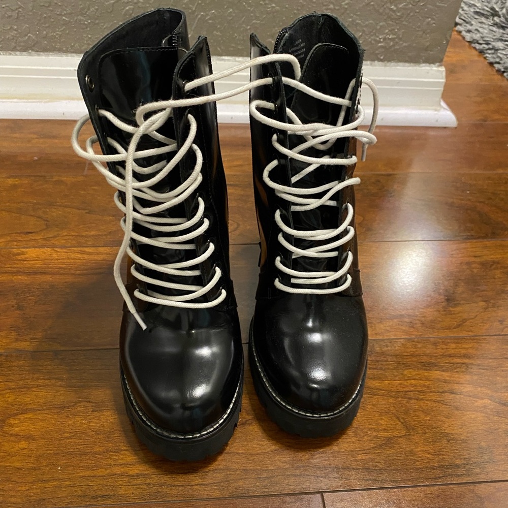 Boots🔥🔥🔥